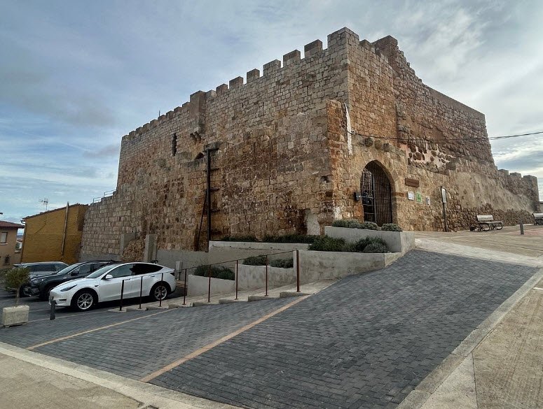 Castillo de Grisel, Spain